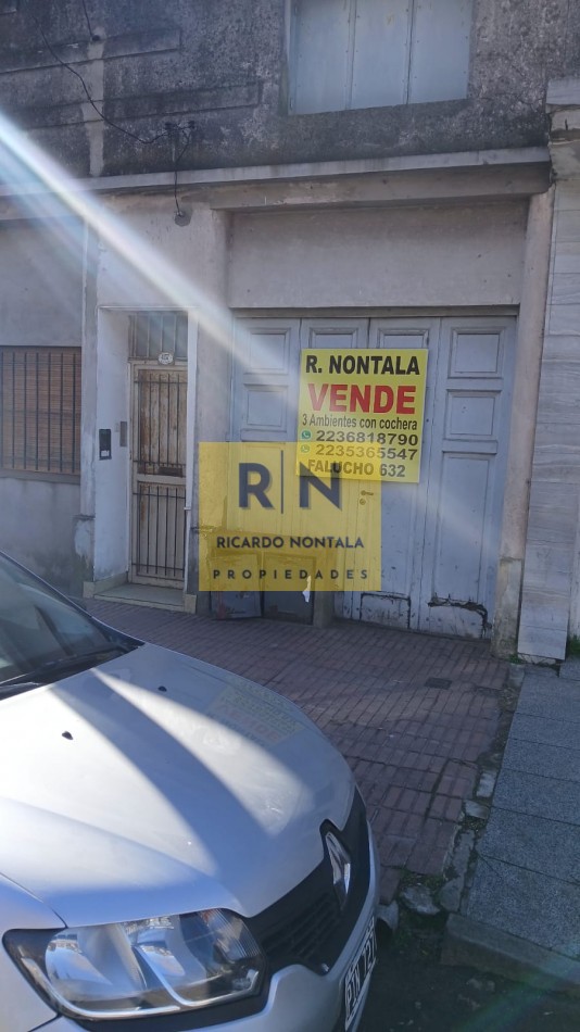 PH POR PASILLO. TRES AMBIENTES CON COCHERA