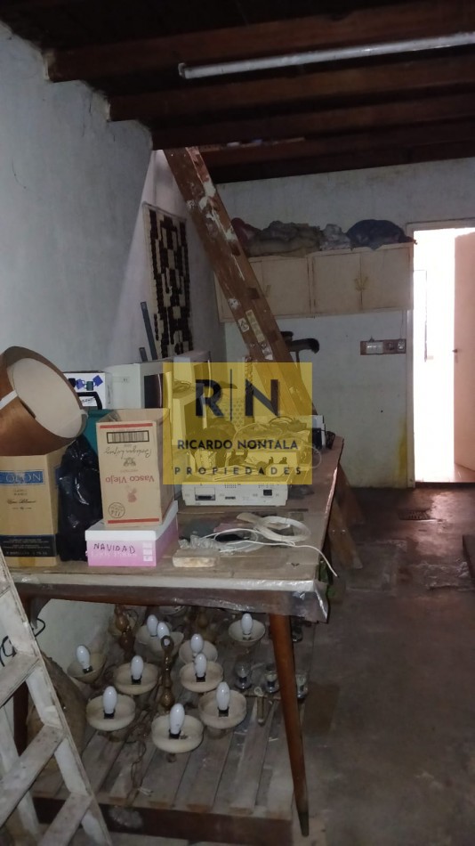 PH POR PASILLO. TRES AMBIENTES CON COCHERA